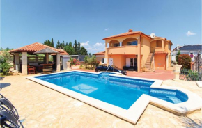 Gorgeous Apartment In Stinjan With Wifi